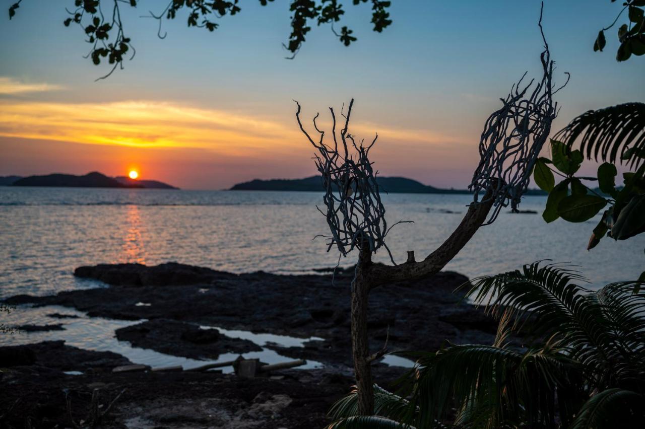 Banana Sunset - Bar & Bungalows Koh Mak Exterior foto